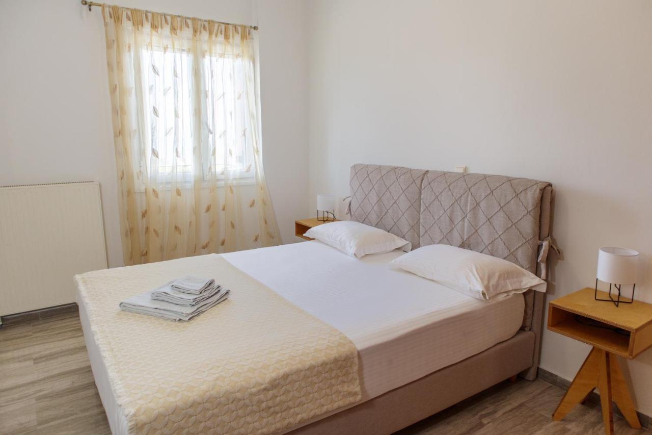 Almyros Aktis Seaview Apartment 卡拉马塔 外观 照片